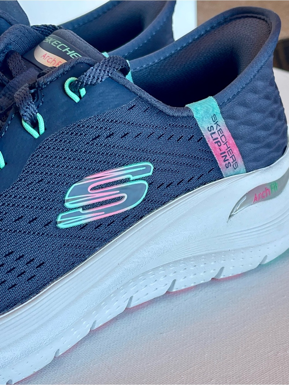 NEW SKECHERS ARCH FIT 2.0 EASY CHIC HANDS FREE SLIP-INS NAVY/TURQUOISE SIZE 8.5 - Picture 6 of 17